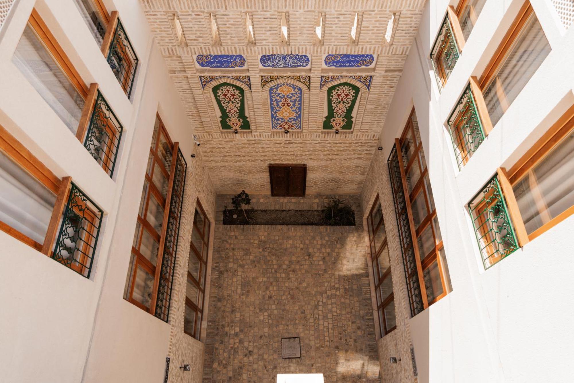 Duston Boutique XIX Century Rooms Bukhara Exterior photo